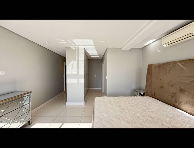 6 BEDROOM HOUSE FOR SALE IN IZINGA ESTATE
